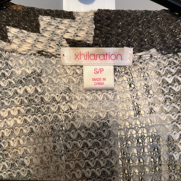 Aztec Cardigan - Picture 2 of 2